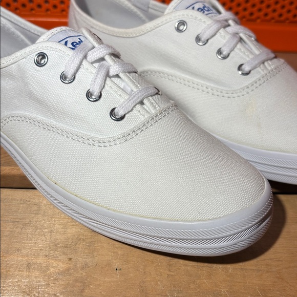Keds Women's Champion Originals in White - Picture 3 of 9